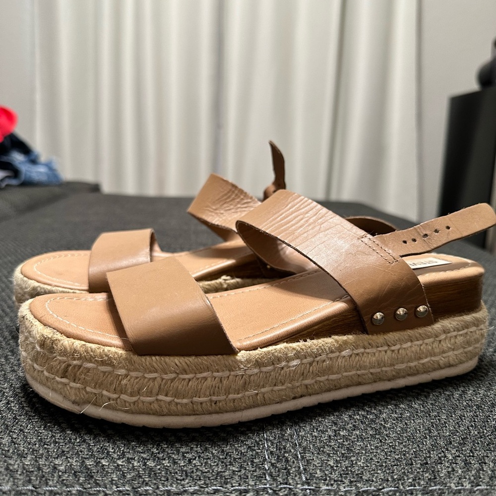 Steve Madden Tan Espadrille Platform Sandals